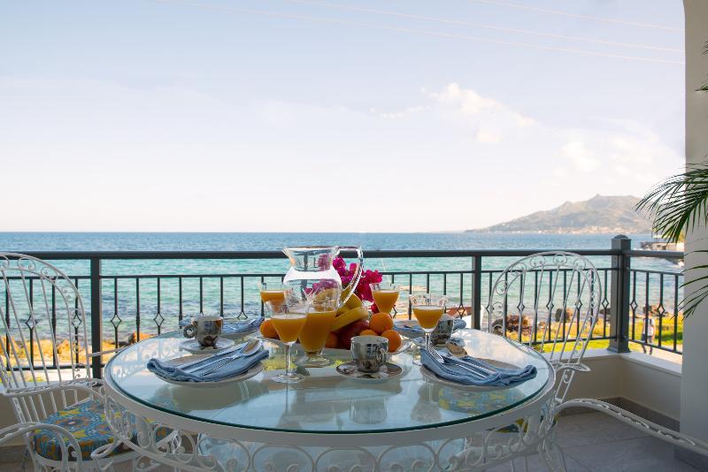 B4B Sea N' City Zakynthos Town Luaran gambar